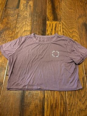 AYBL Womens Mauve Crop Workout Short Sleeve T-Shirt. Size M.
